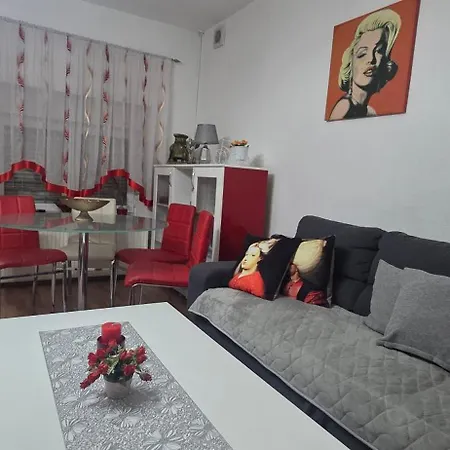 Stan Na Dan Happy Family Bihac *